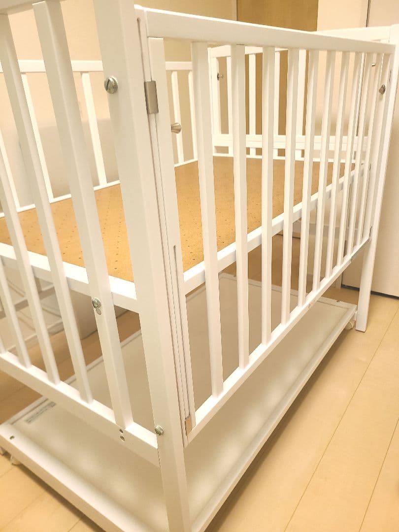 送料込ヤマサキ　ツーオープン　ハイタイプ　ベビーベット　ホワイト　DY-212W