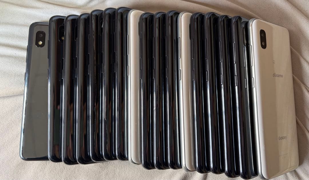 GALAXY A21 カラー3種類初期化済み35個docomo2