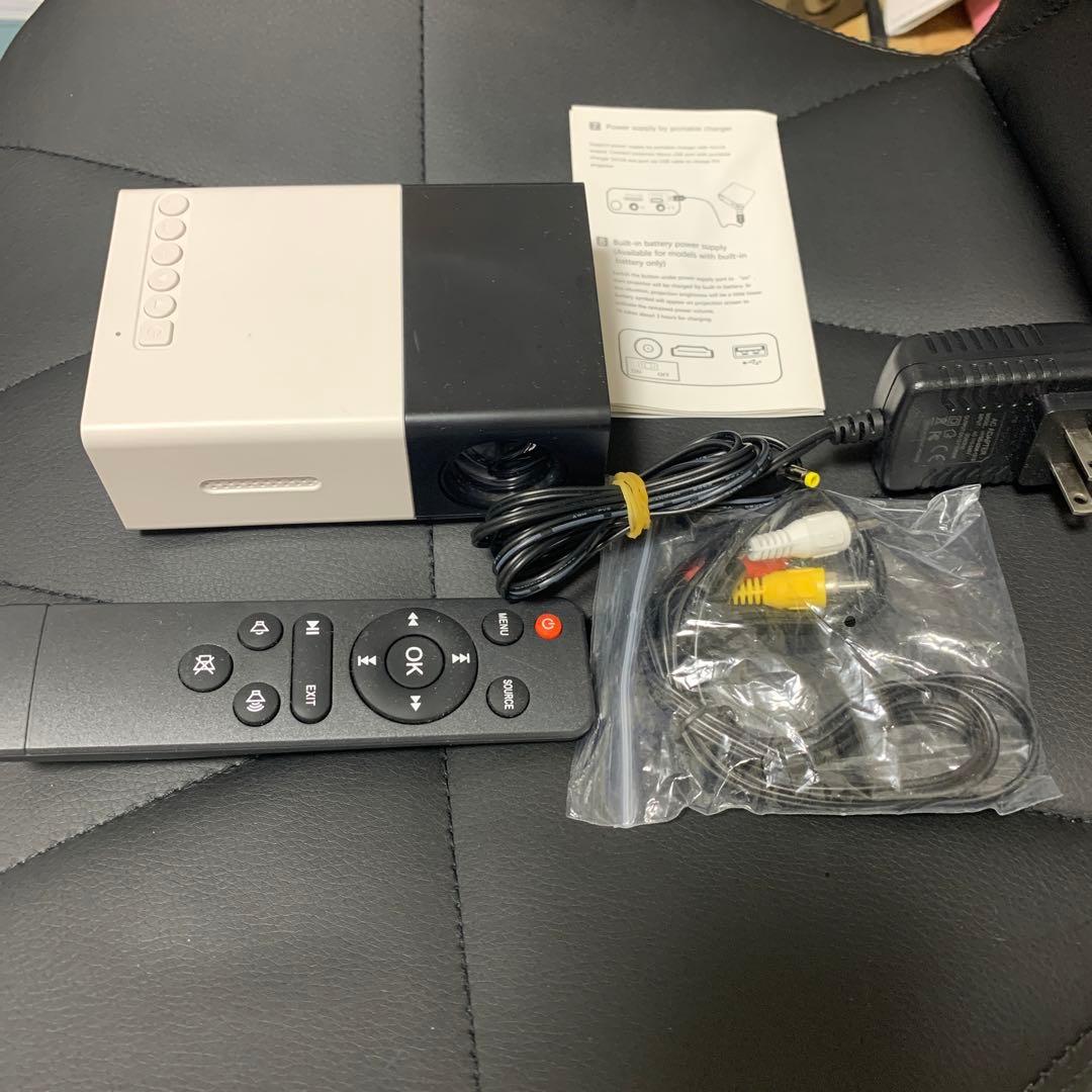 プロジェクター