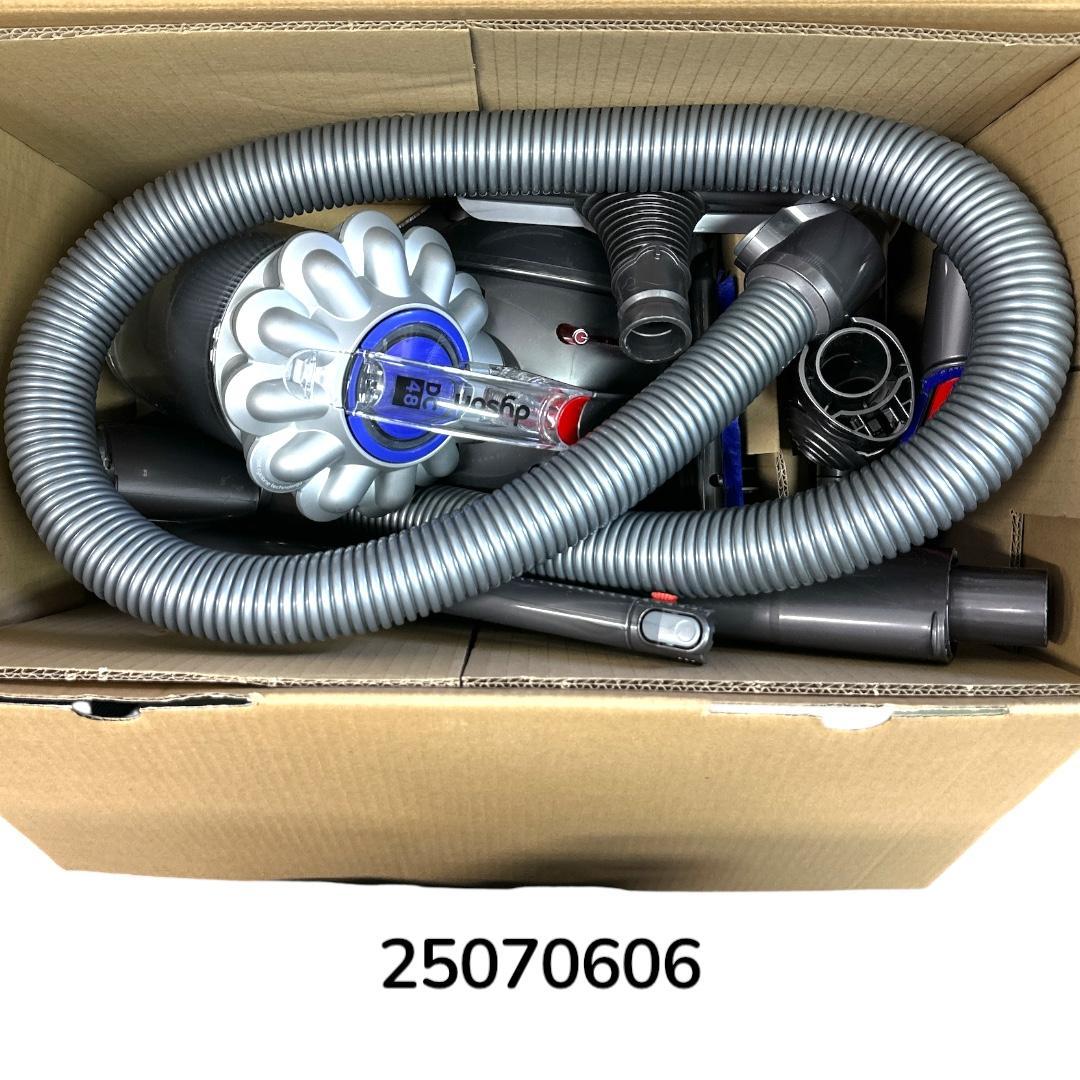 【未使用品】Dyson ダイソン 掃除機 DC48 サイクロン式 クリーナー
