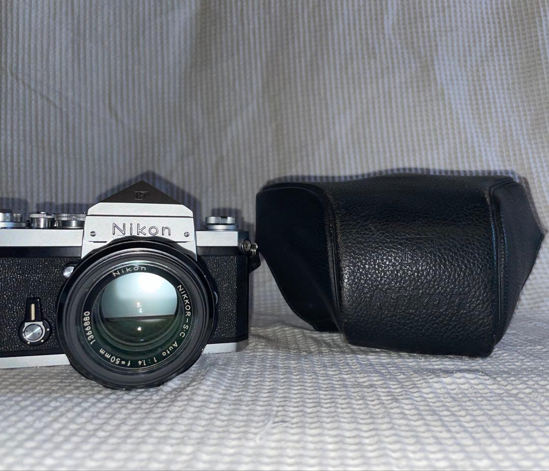 Nikon F 一眼レフカメラ 35mm フィルム