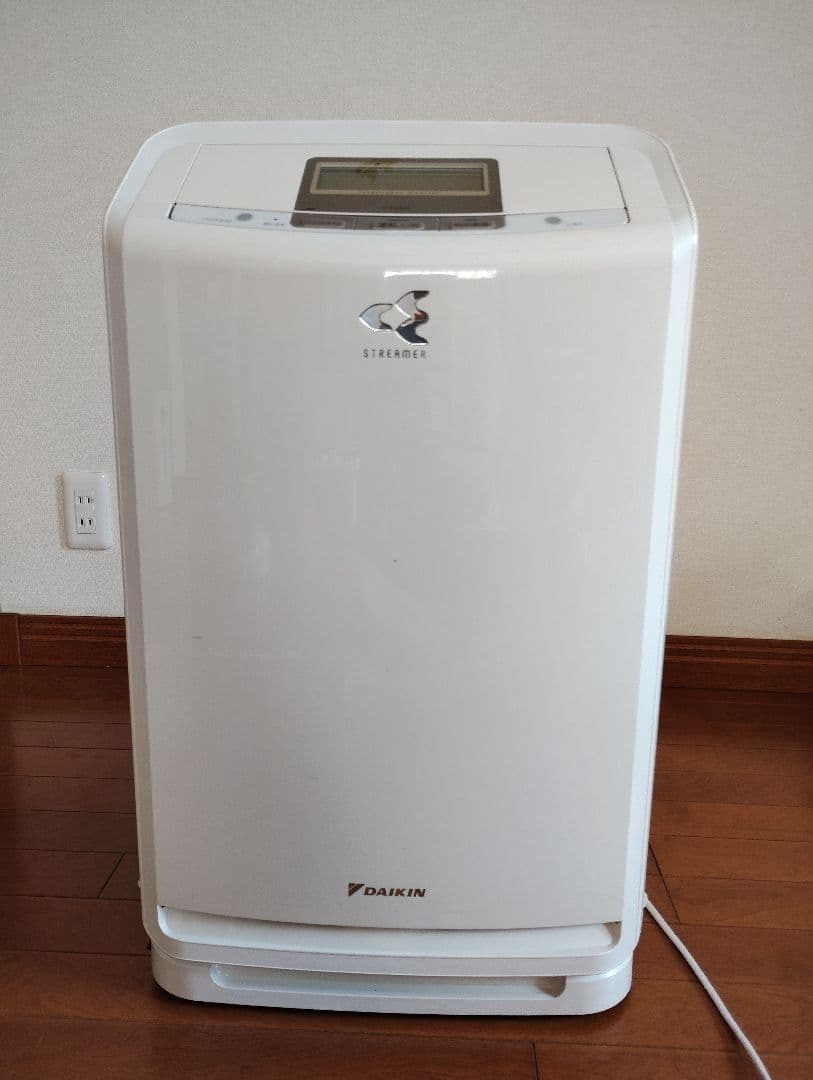 ダイキン 加湿ストリーマ空気清浄機 ACZ70P-W 2013年製
