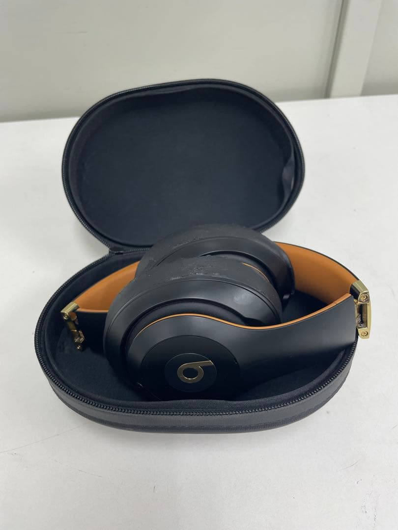 beats エレクトロニクス　studio3 ケース付き