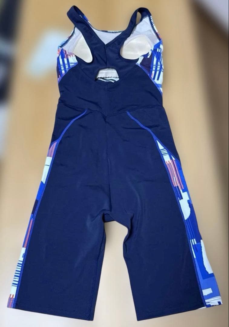 新品 ワコールおなかシェイプスイムウェア