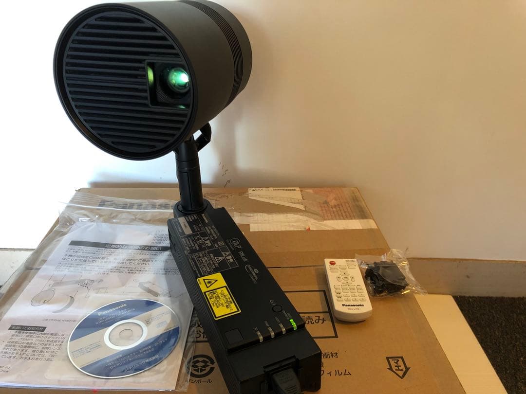 PANASONIC NTN91001B レーザープロジェクタランプ残17500H