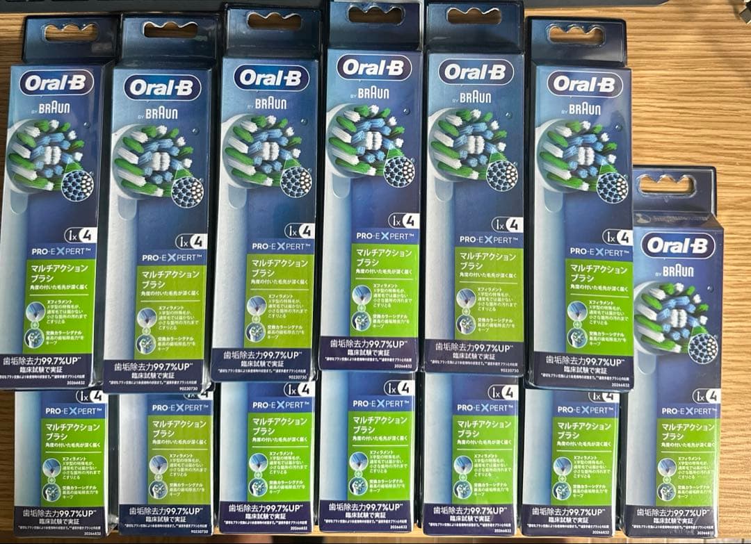 Oral-B 替ブラシ　4本入り　14個セット