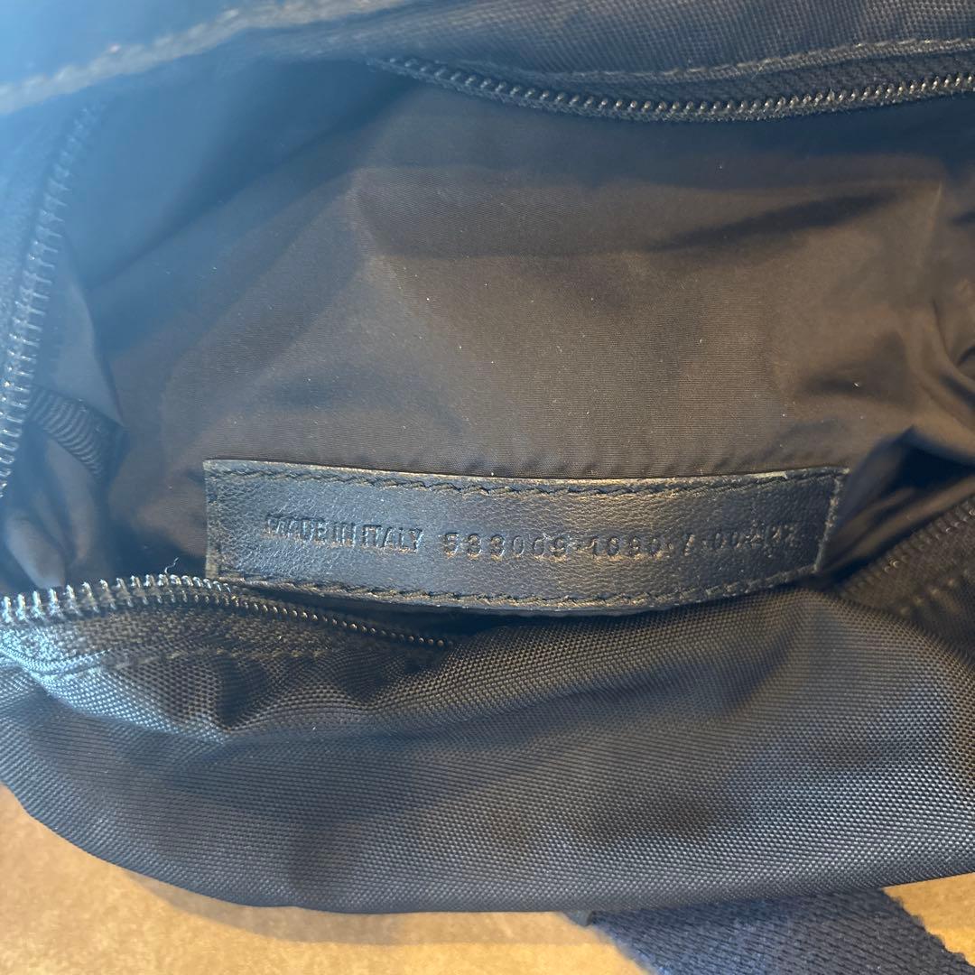 BALENCIAGA バレンシアガ　ボディバッグ　ナイロンバッグ