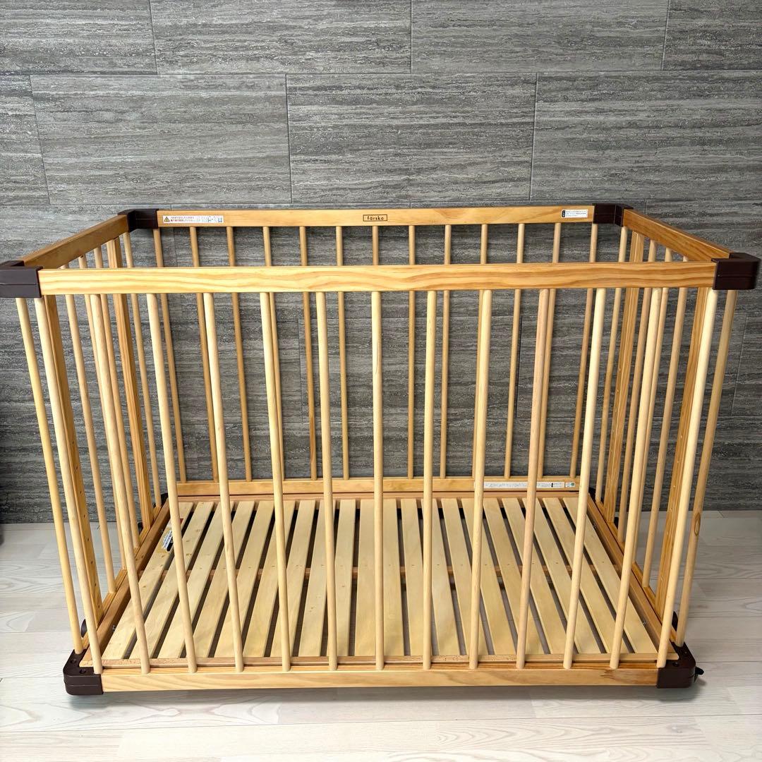 ファルスカ farska ベッドサイドベッド 03