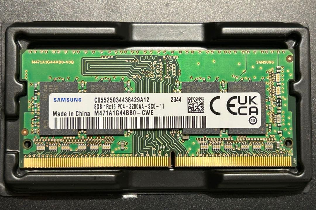 Samsung DDR4 8GB PC4-3200AA SODIMM メモリ