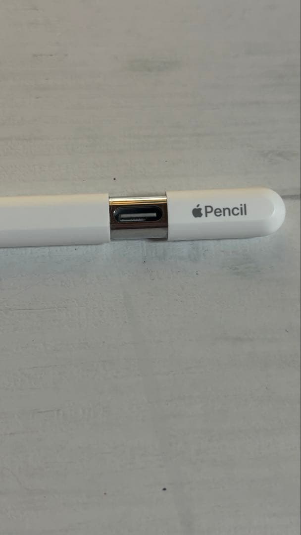 Apple iPad(第11世代)128GB Wi-Fi シルバー ペンシル付き