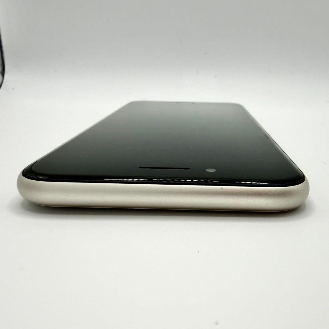 iPhone SE（第3世代）64GB本体