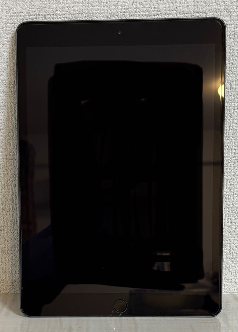 Apple iPad (第7世代) スペースグレー 32GB