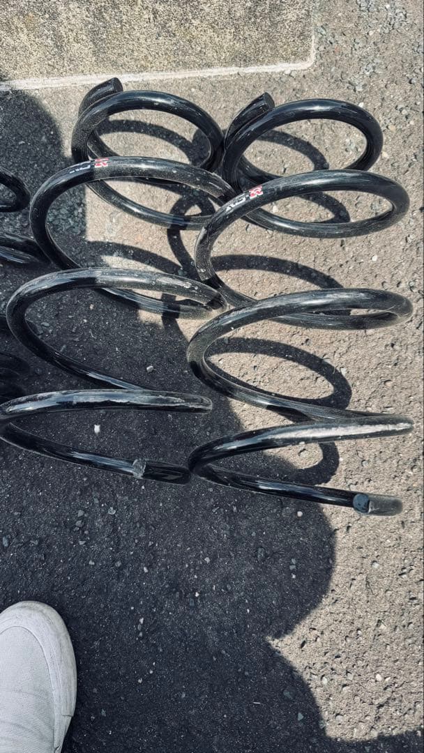 ノア、ボクシー、エスクァイア８０系ローダウンＲＳＲコイルスプリング 4本セット