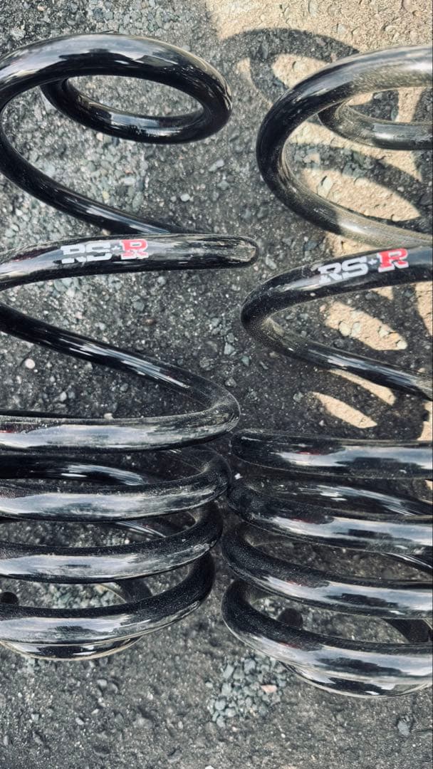 ノア、ボクシー、エスクァイア８０系ローダウンＲＳＲコイルスプリング 4本セット