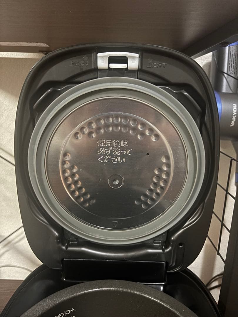 2024年製TOSHIBA 東芝 炊飯器 RC-10VRR(K)