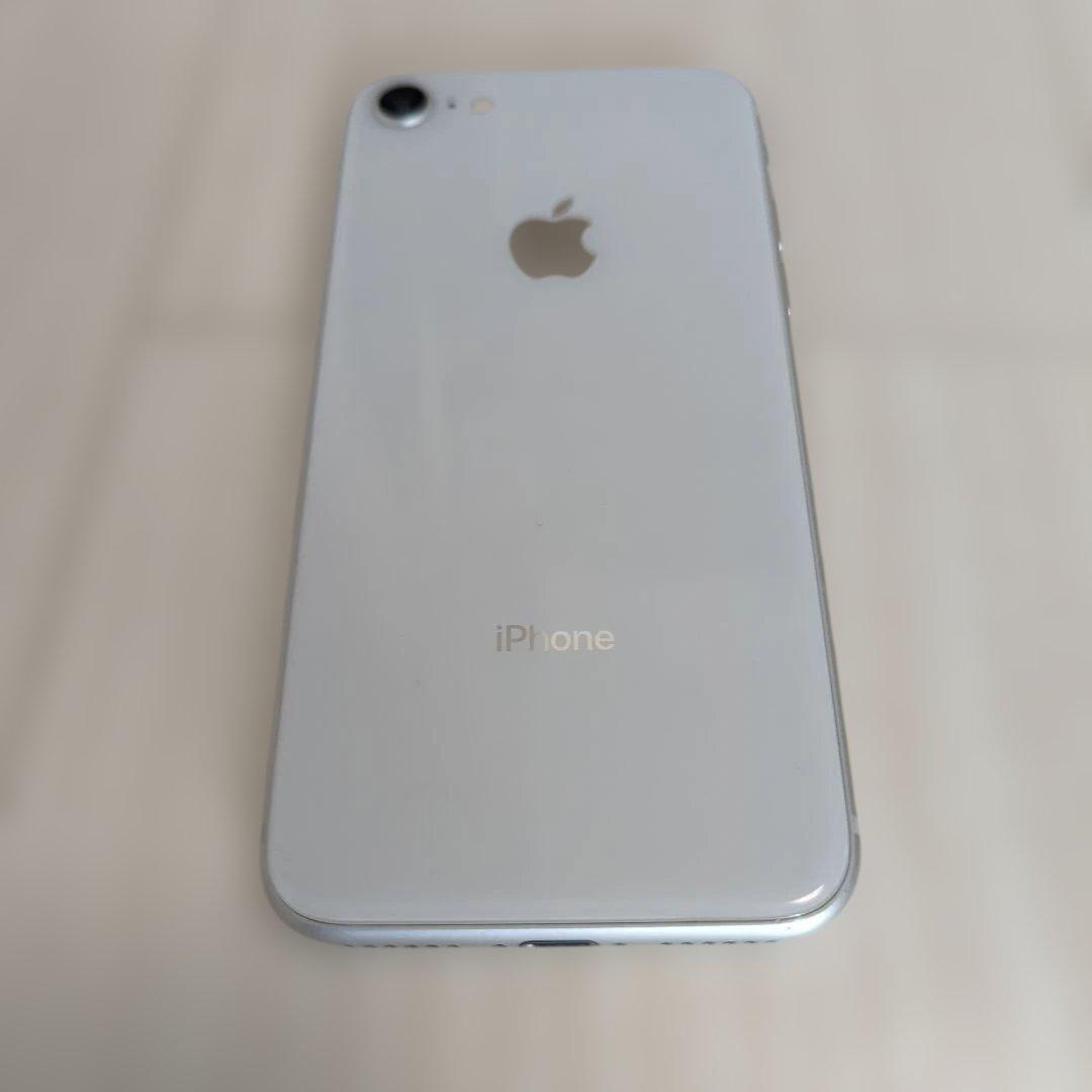 iPhone8 シルバー 64GB 本体