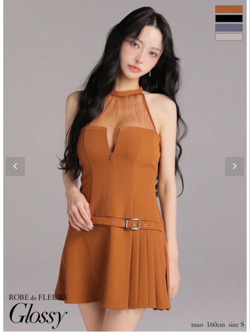 Glossy ローブドフルール シアーホルターネックフレアミニキャバドレス