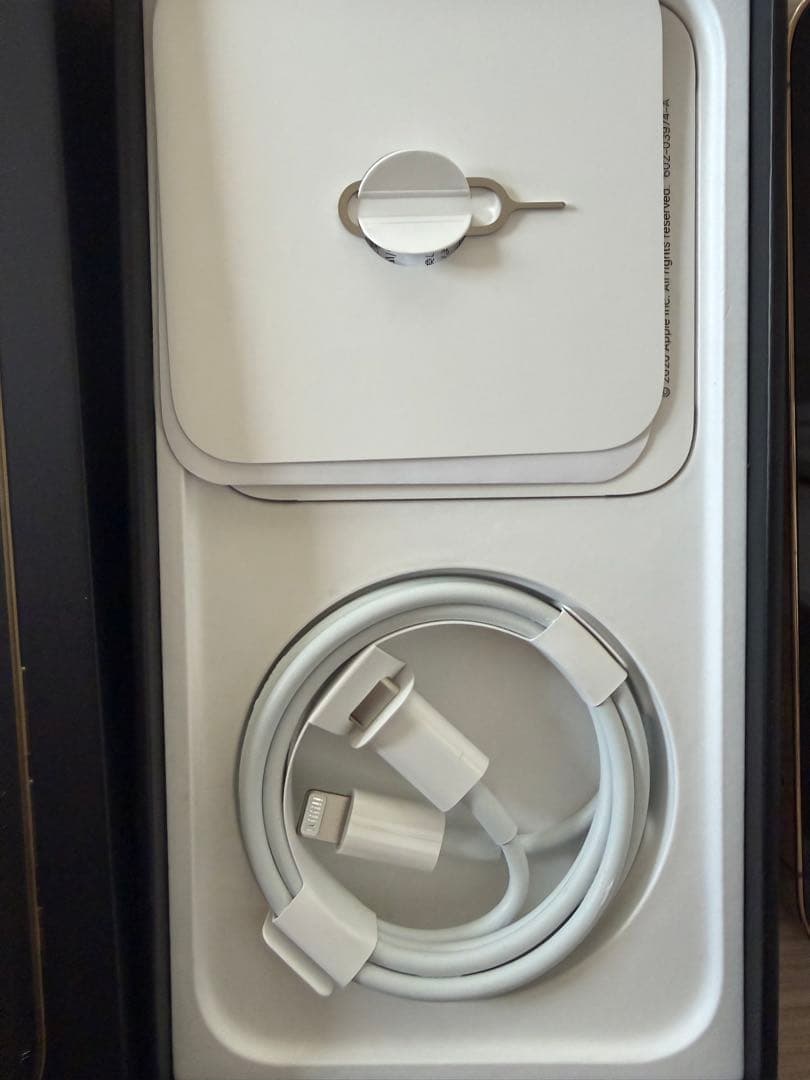 Apple iPhone 12 Pro ゴールド　256GB