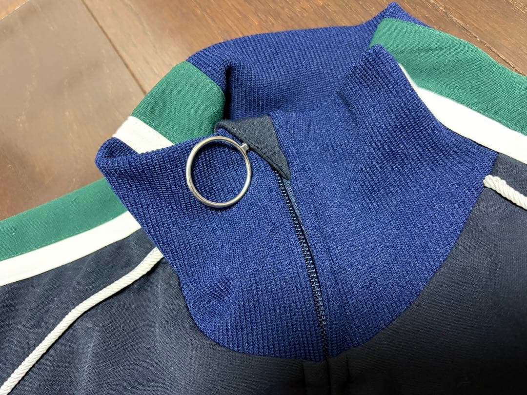 【FACETASM】ファセッタズム／プリーツスリーブジップアップジャケット