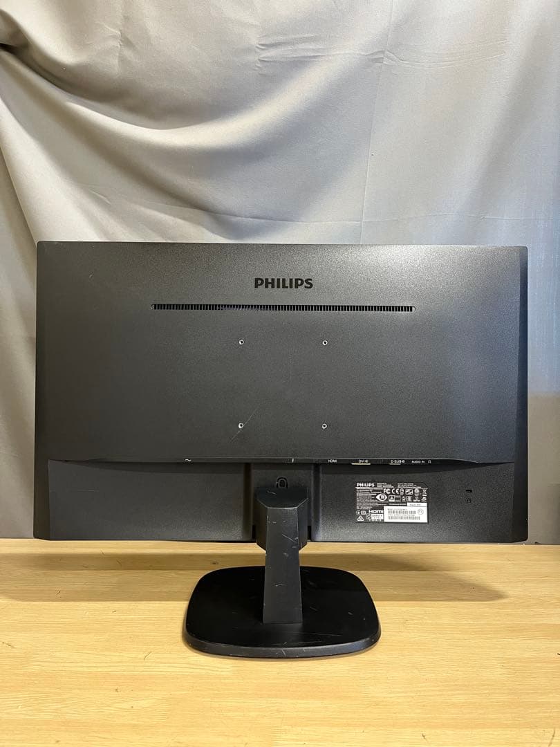 足なしPHILIPS 273V7Q 27型モニター　内蔵スピーカー　PS4対応