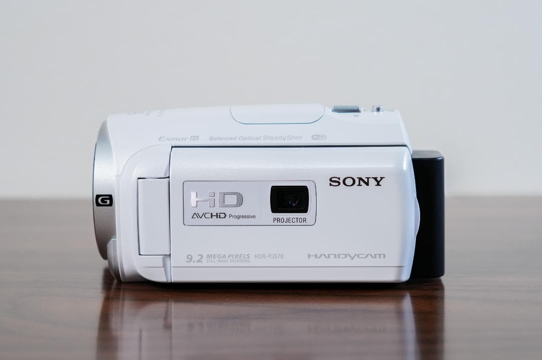 SONY HDR-PJ670 ホワイト