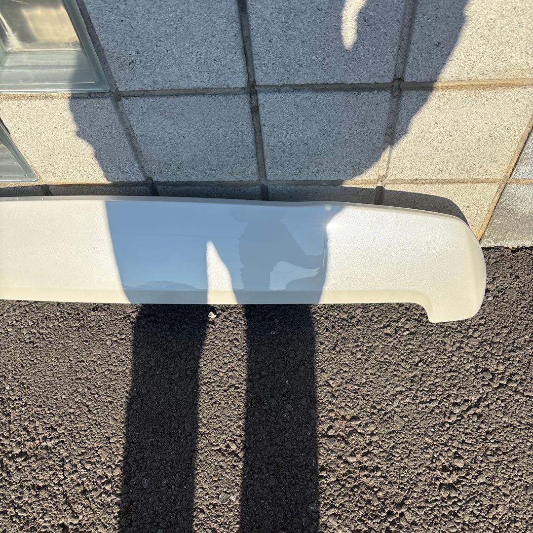 ヴォクシー　80 リアスポイラー