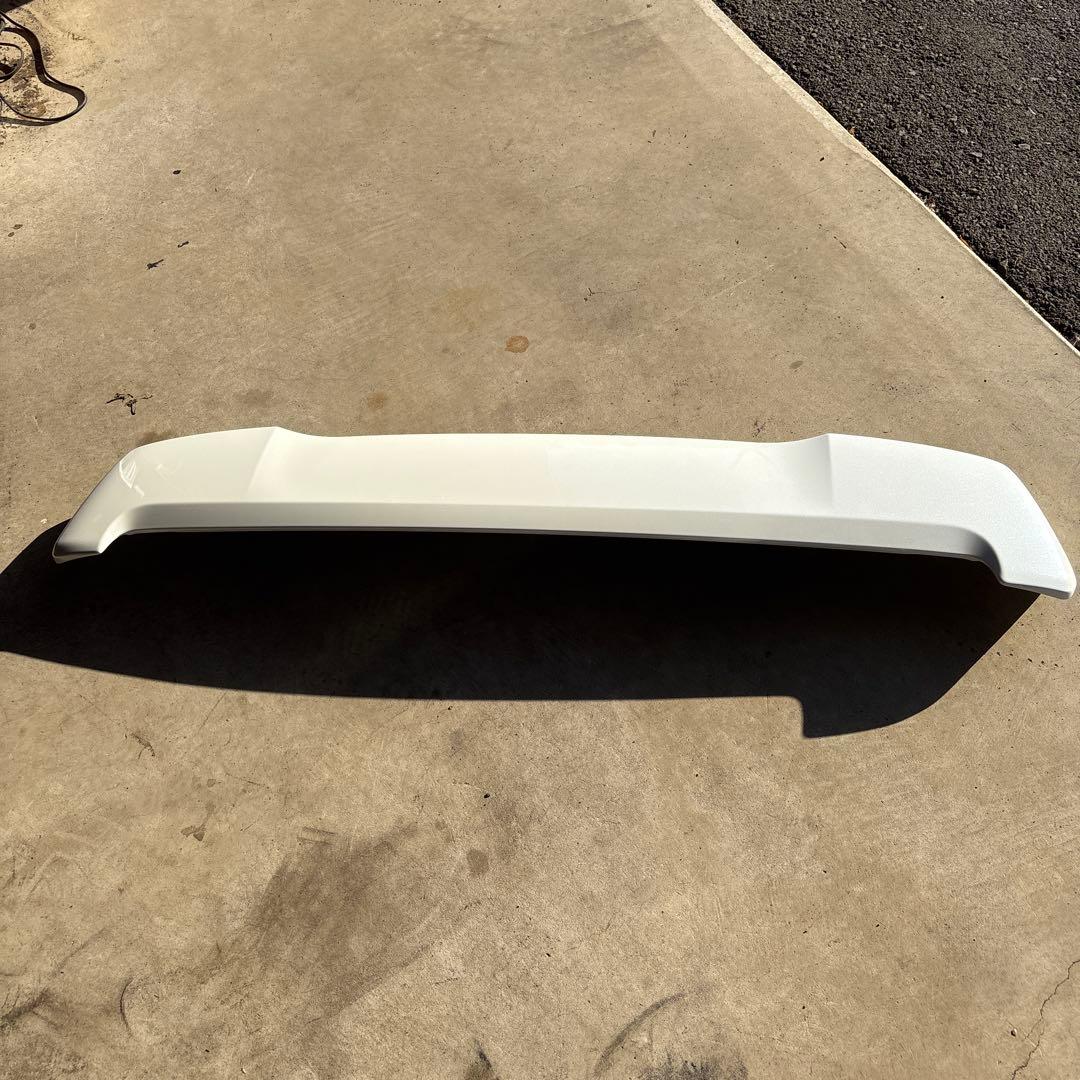 ヴォクシー　80 リアスポイラー