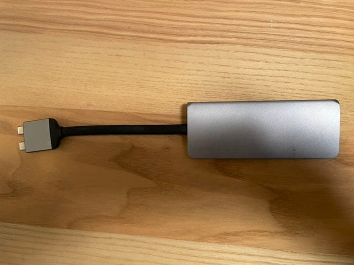 Satechi USB-C Dual Multimedia Hub ハブ