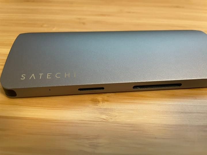 Satechi USB-C Dual Multimedia Hub ハブ