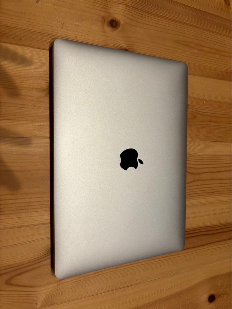 美品Apple MacBook Air 13.3インチ2020 256GB