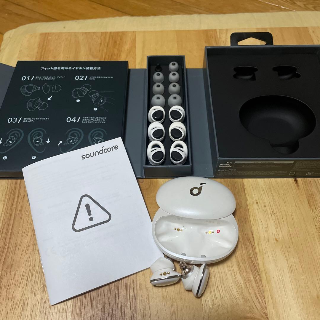 soundcore ワイヤレスイヤホン ホワイト