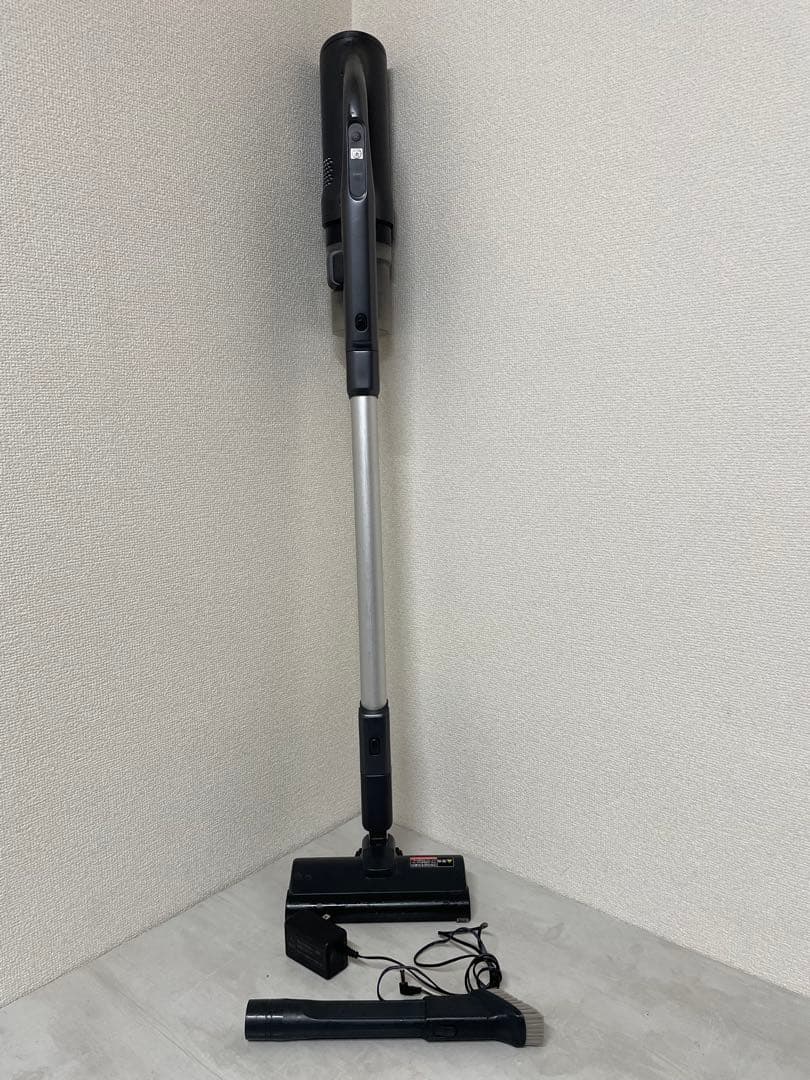 Panasonic 充電式掃除機　MC-SB31J