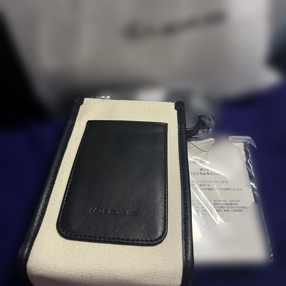 レクサス　ポシェット　エシカルキャンパス　ブラック