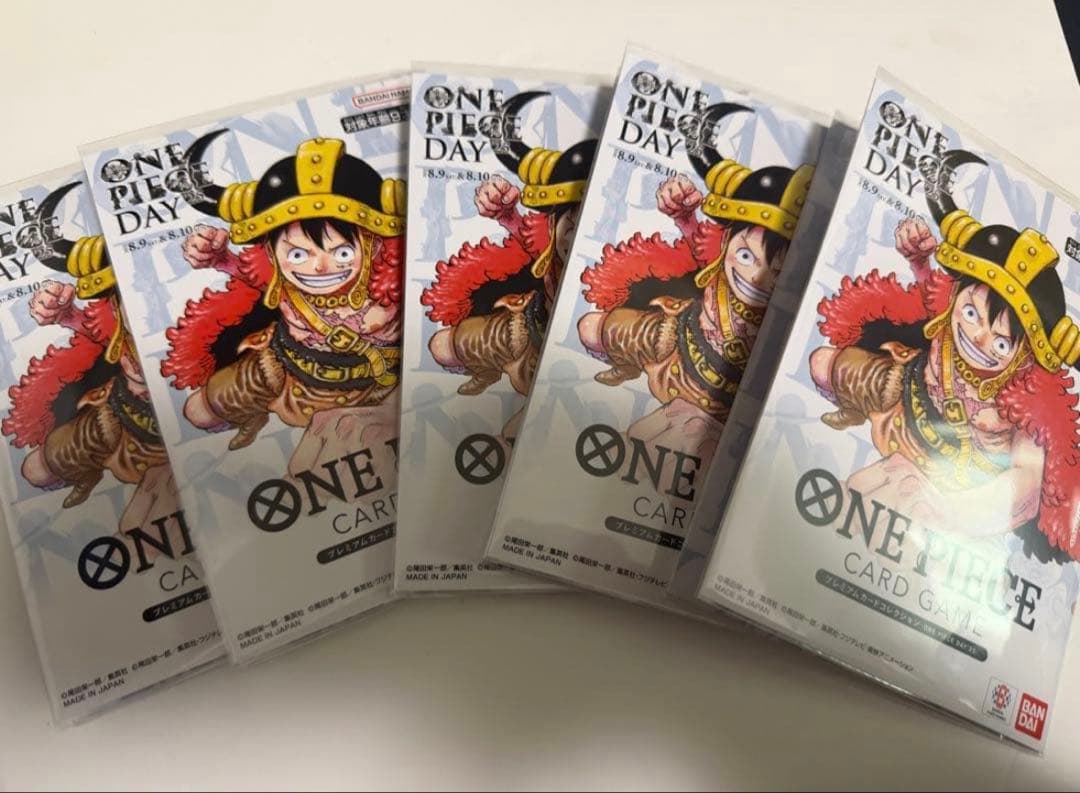 ONE PIECEカード プレミアムカードコレクション 新品未開封　5セット