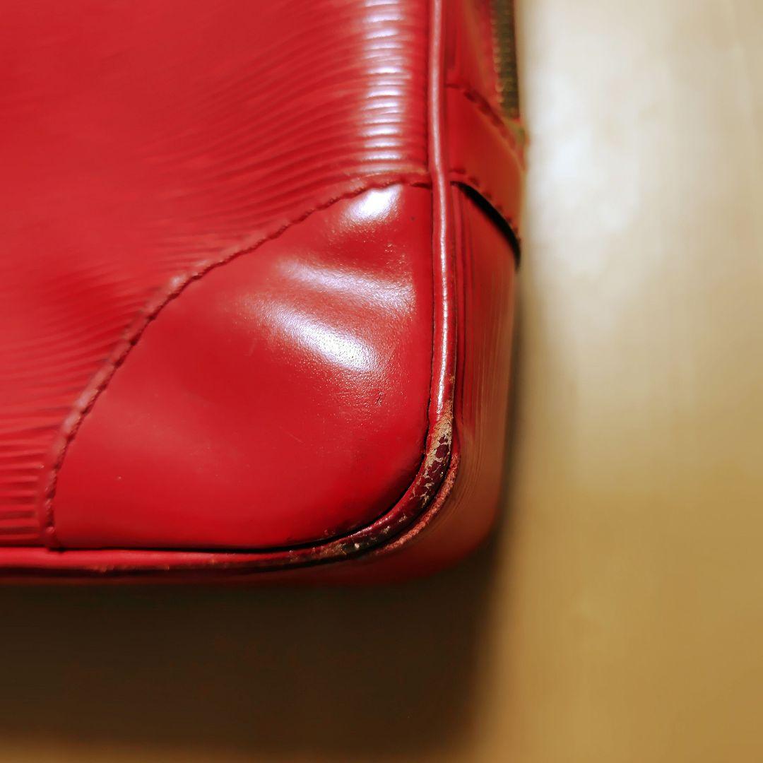 ルイヴィトン　LOUIS VUITTON 　エピ 　ビジネスバッグ　 赤