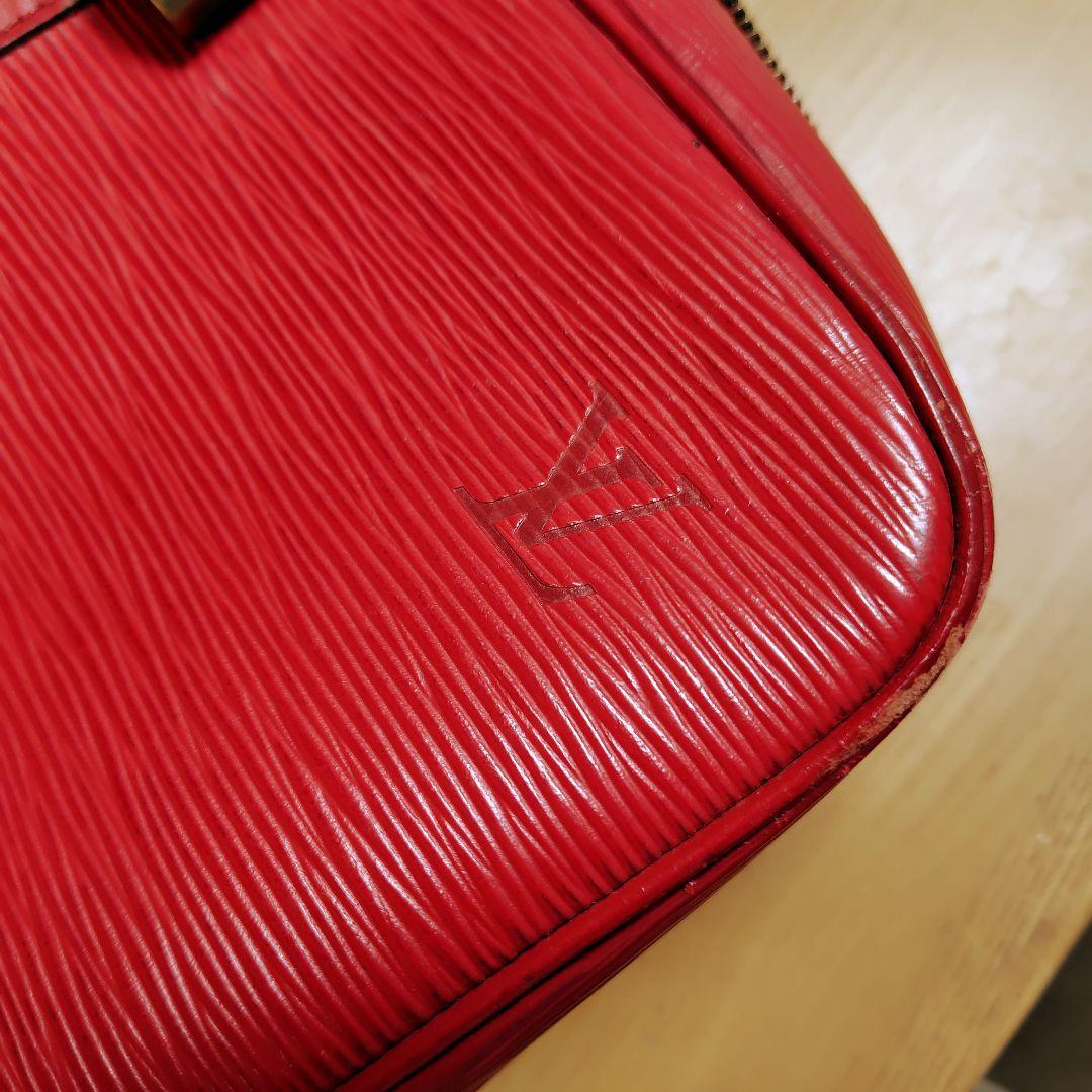 ルイヴィトン　LOUIS VUITTON 　エピ 　ビジネスバッグ　 赤