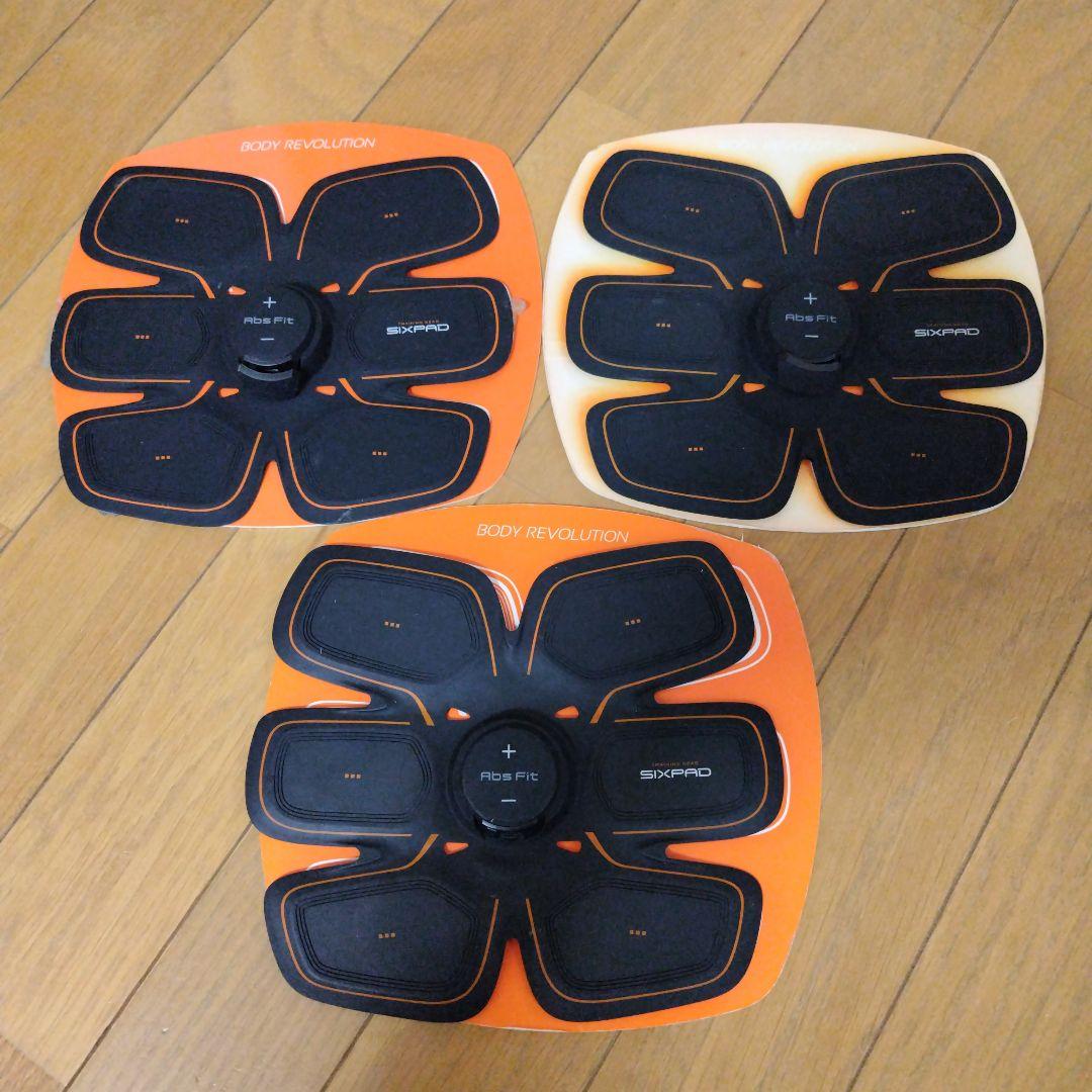 a*.様 ジャンク品　送料無料 充電式 MTG SIXPAD アブズボディフィッ