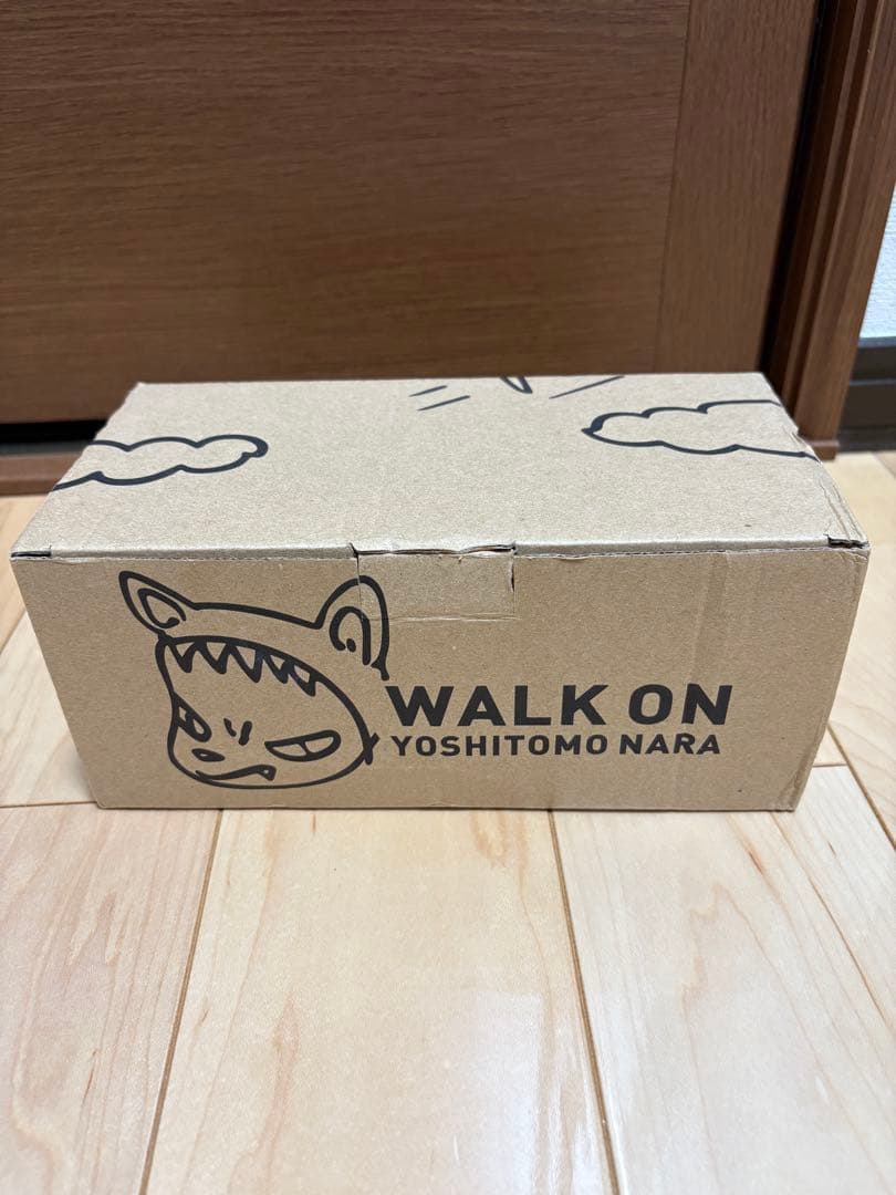 奈良美智　時計　パタパタクロック　WALK ON ホワイト　新品未使用