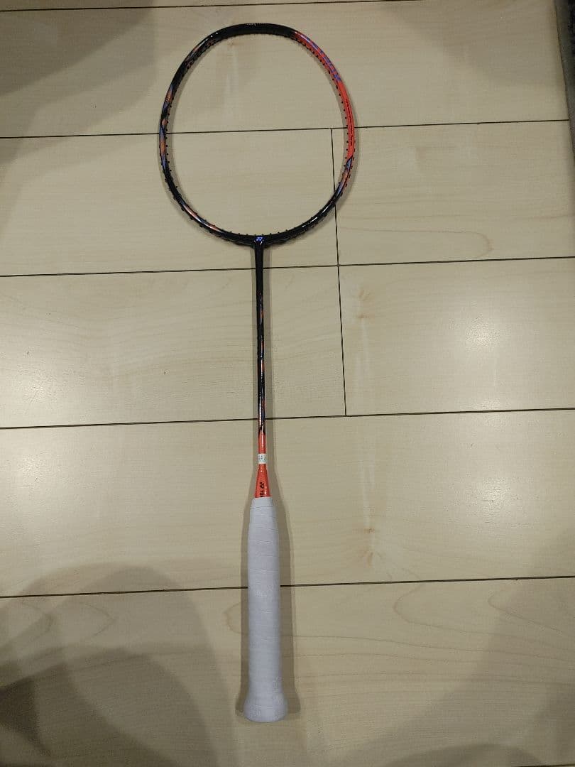 YONEX　アストロクス77pro