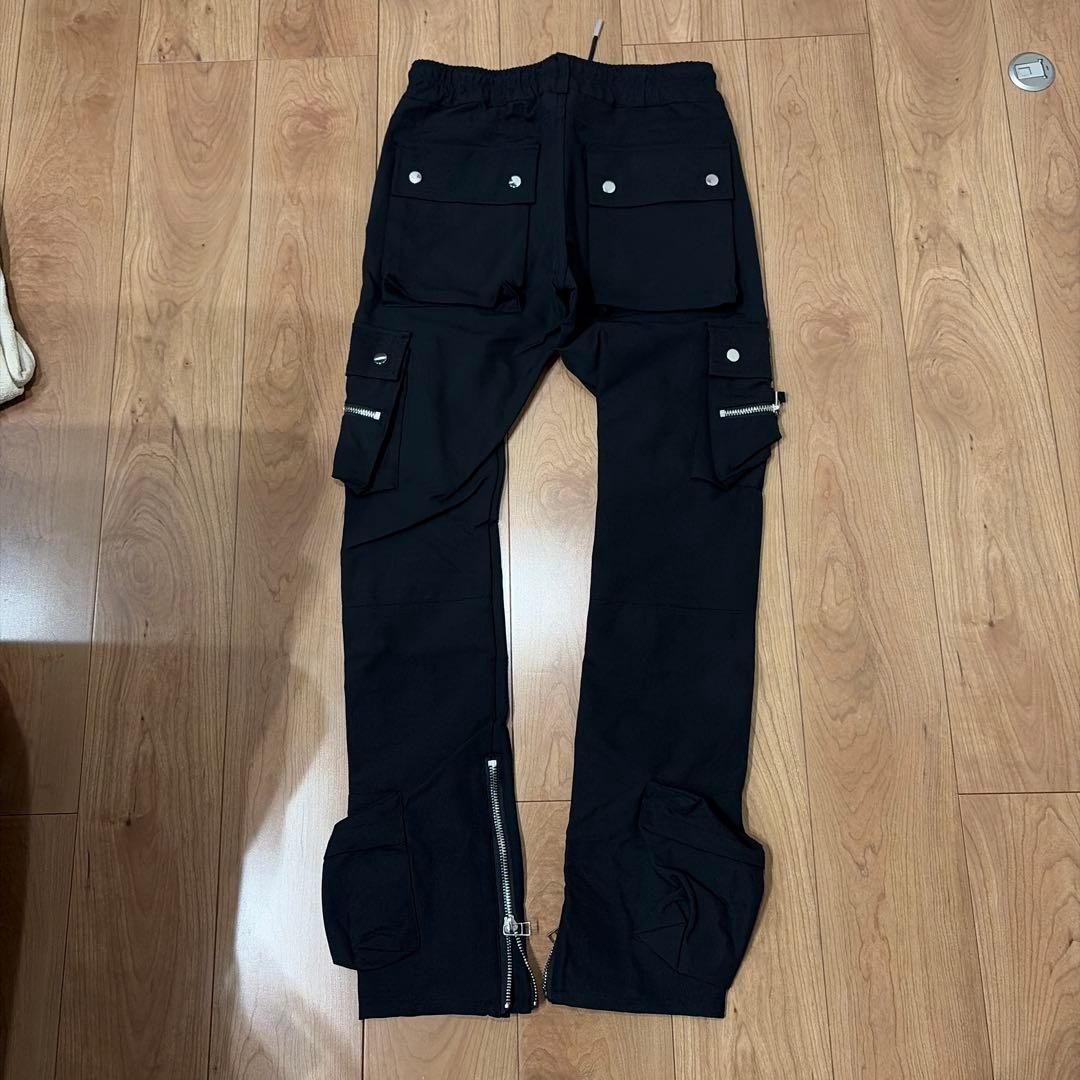 X X X／様MLVINCE ブラックカーゴパンツ 30