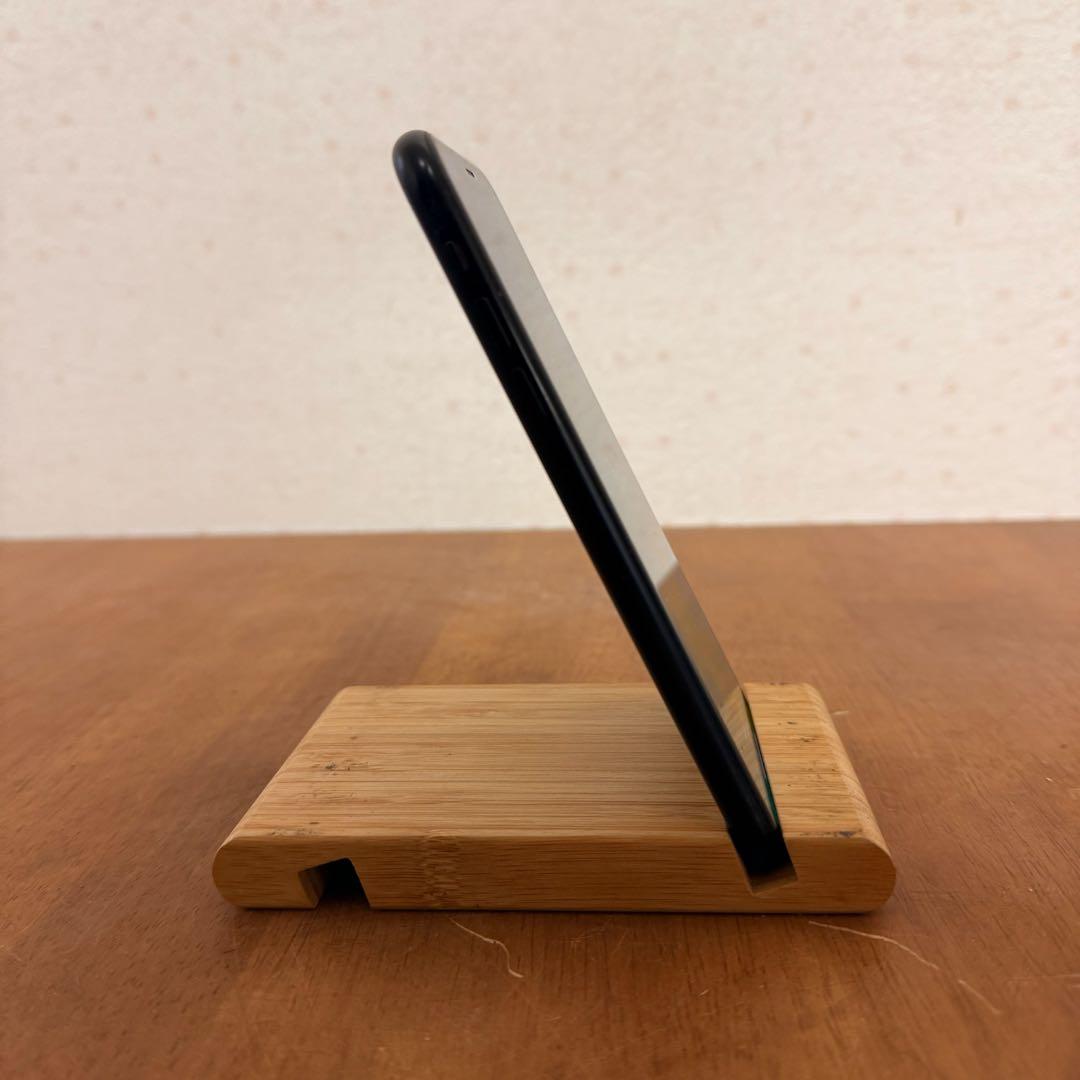 ● 美品 iPhone XR 64GB ブラック MT002J/A au