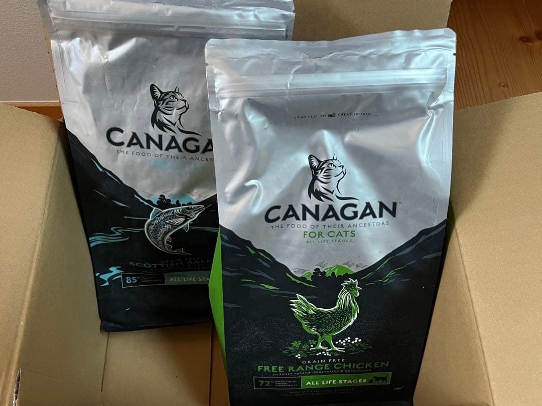 CANAGAN キャットフード 2点 チキン・サーモン各1.5kg