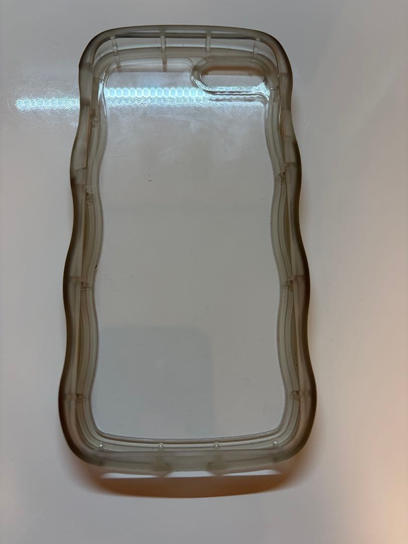 iPhone SE 第3世代 64GB スターライト SIMロックなし