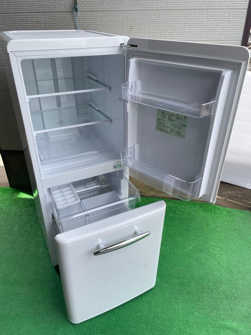 732美品✨ エディオン レトロインバーターおしゃれホワイト2ドア冷蔵庫 単身