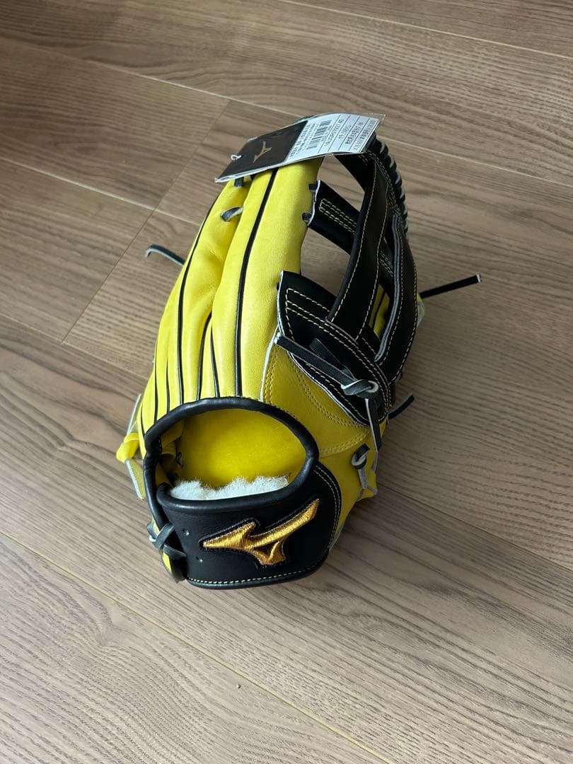 ミズノプロ 軟式 杉本裕太郎モデル 外野用 右投げ用