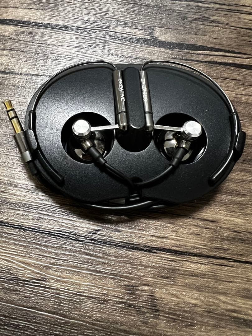 Creative Aurvana Air EP-AVNAIR 高音質イヤホン