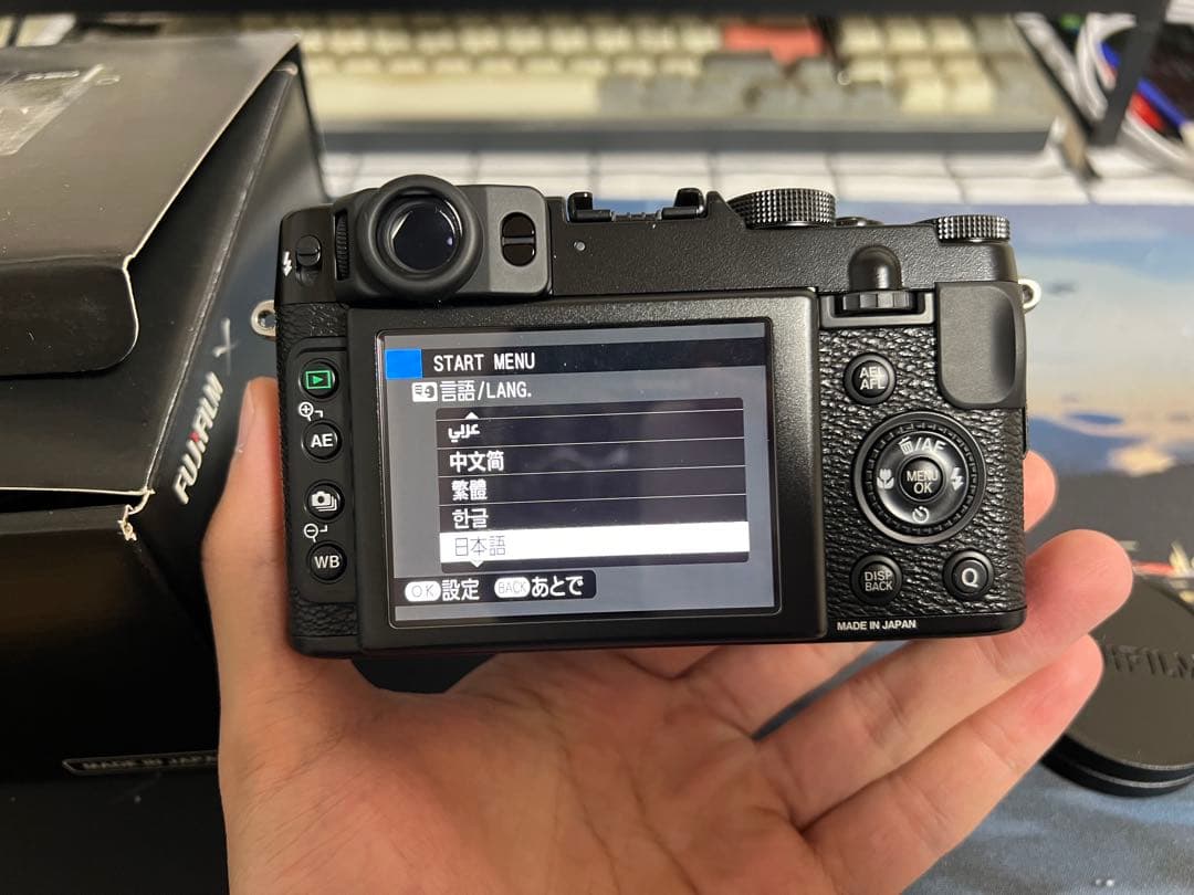 シ*ン様 【ほぼ新品】FUJIFILM フジフィルム X20 コンパクトデジタル