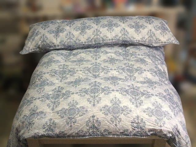 新品＊四つ星エクセル＊フランス９０％増量１，３キロ＊二層キルト高級羽毛布団ＳＢ