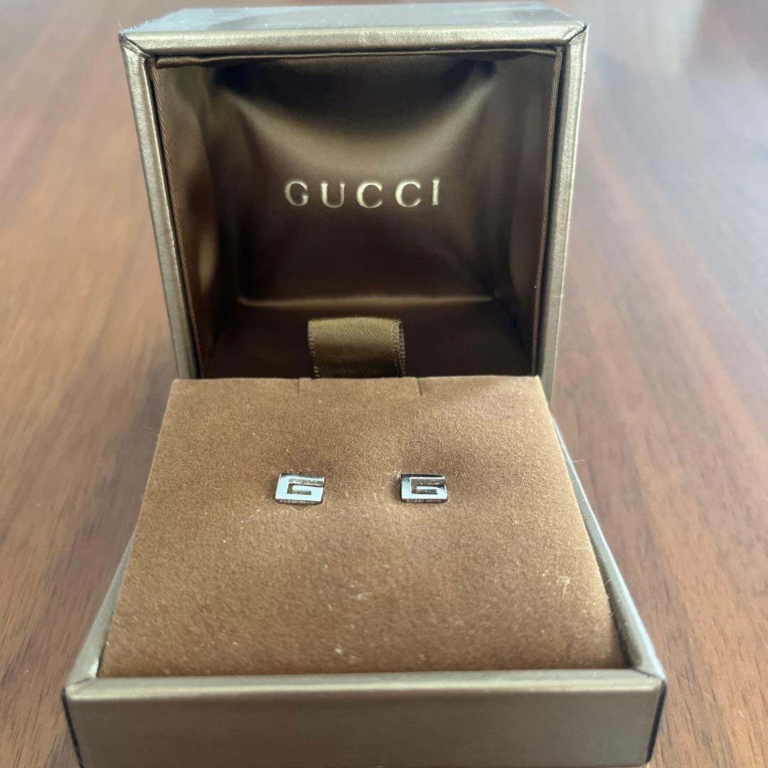 いいね⭐︎ありがとうございます GUCCI Gロゴ ピアス両耳