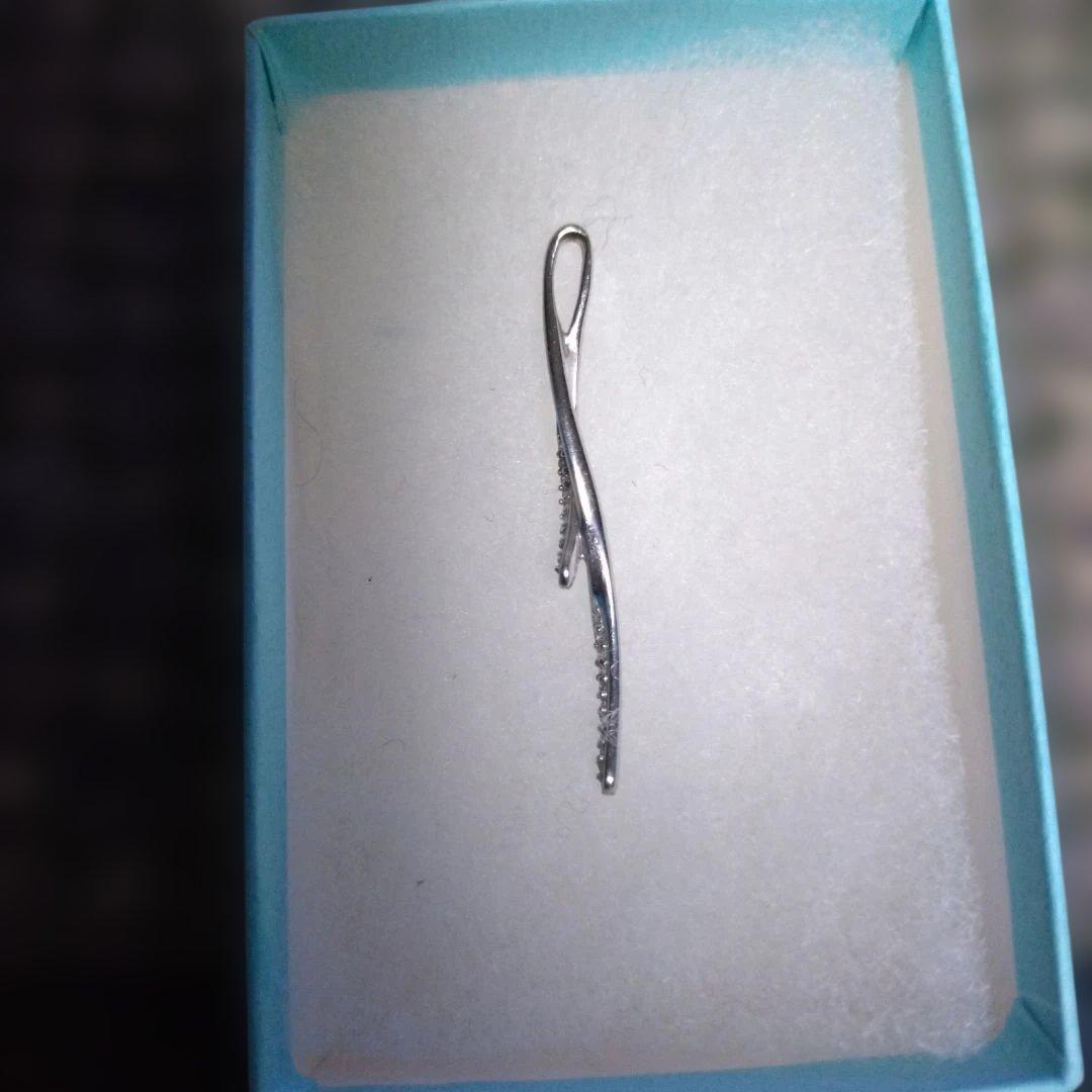 0.12 k18WGの刻印　ネックレストップ